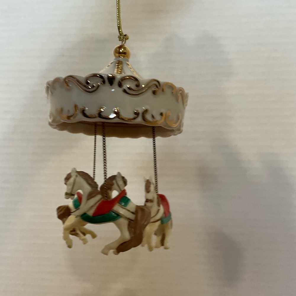 LENOX handcrafted Carousel Horse hanging tree Ornament Christmas England  2.5”